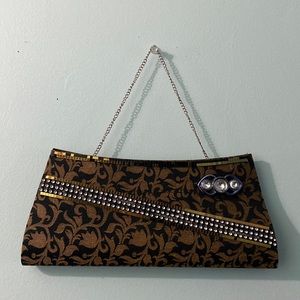 Clutch/parties perfect for parities